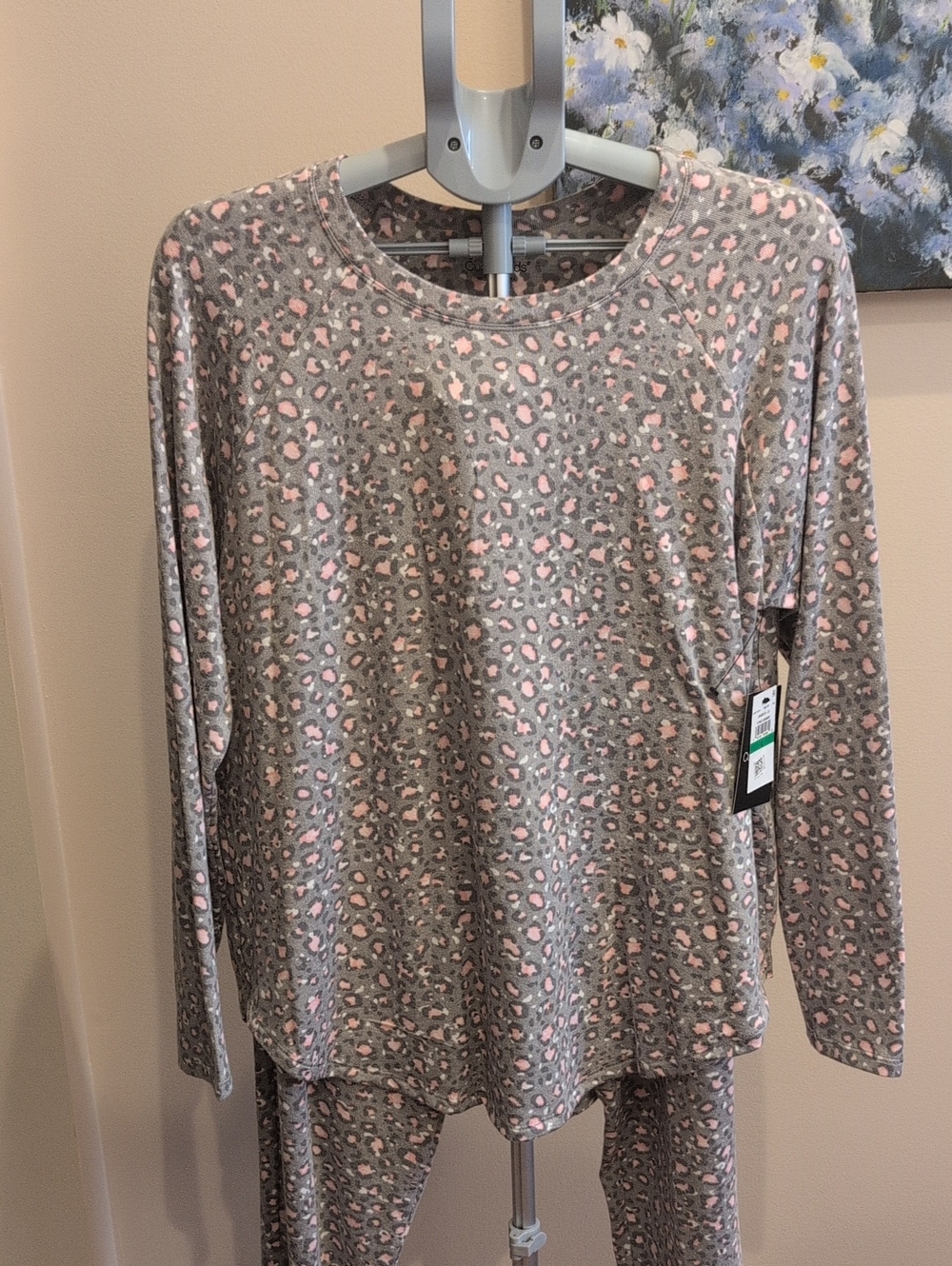 Cuddl Duds Women's Pajamas  Grey with Pink Leopard Spots